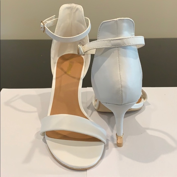 White Kitten Heels! - Picture 1 of 2